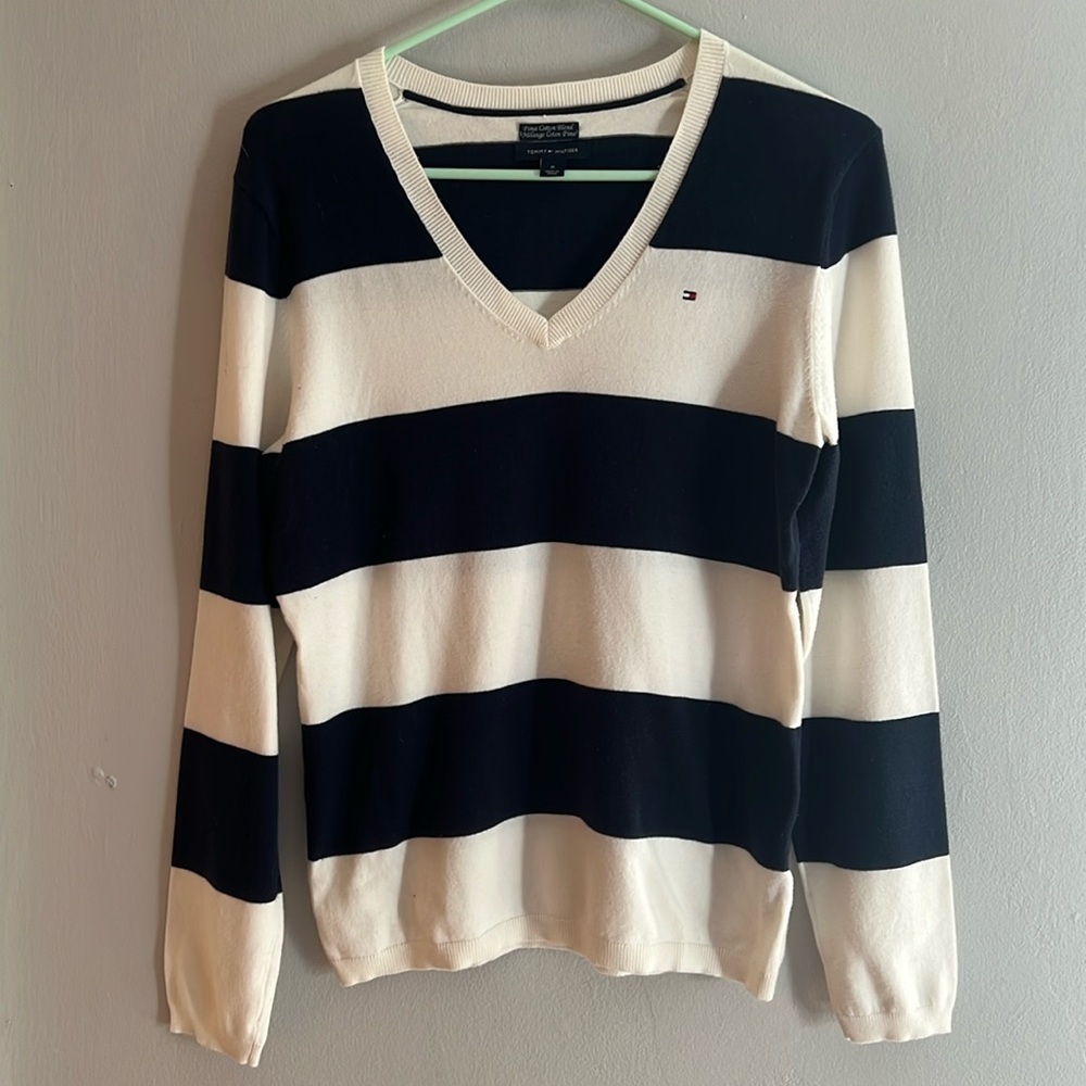 Tommy Hilfiger striped sweater. Size medium